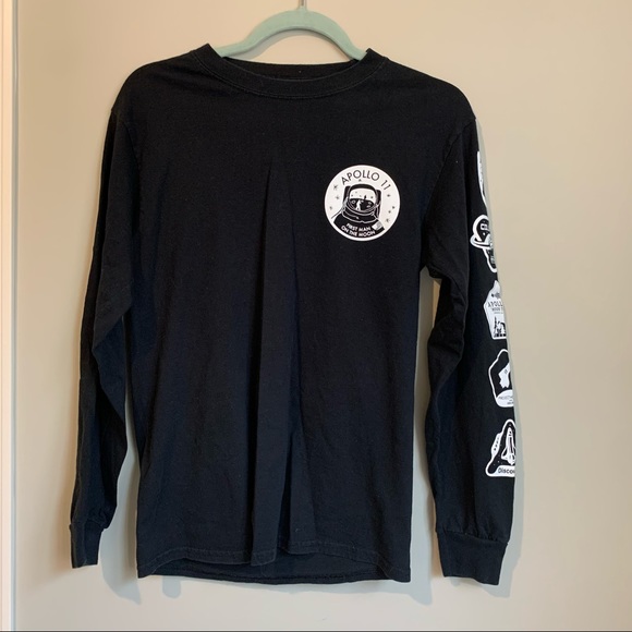 Urban Outfitters Apollo 11 Tee - Picture 4 of 11